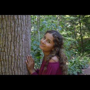 Meet your Posher, Kelly